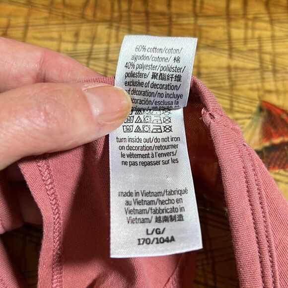 VICTORIA’S SECRET SPORT Women’s Open Back Tank Top Salmon/Gold Size Large - Picture 7 of 9